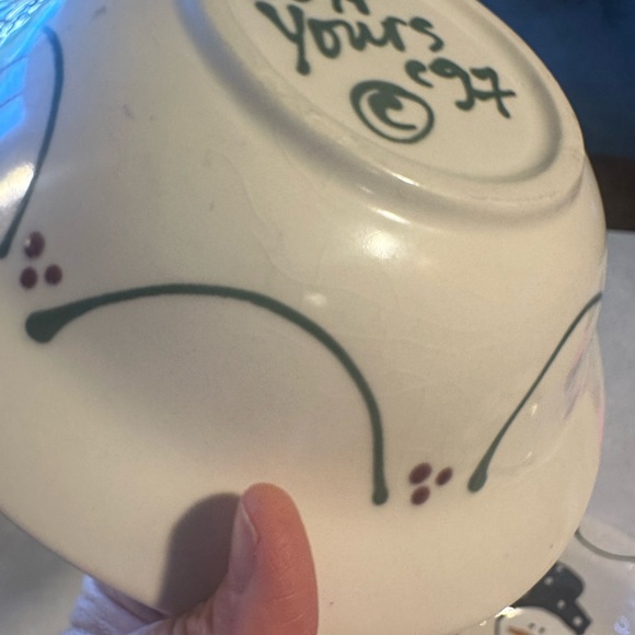 SET OF 2 EXPRESSLY YOURS SNOWMAN HOLIDAY 9” Bowls - Picture 8 of 13